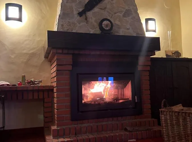 Junceira - Refugio De Luxo Perto Do Castelo Villa